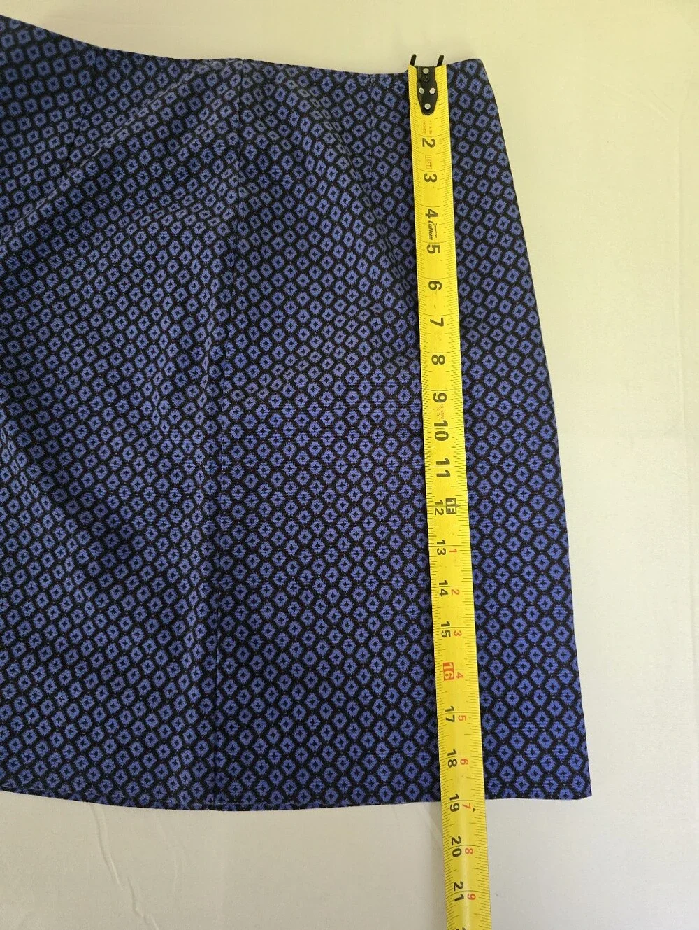L.L.Bean Favorite Fit Blue Skirt Size 2 - Picture 7 of 10